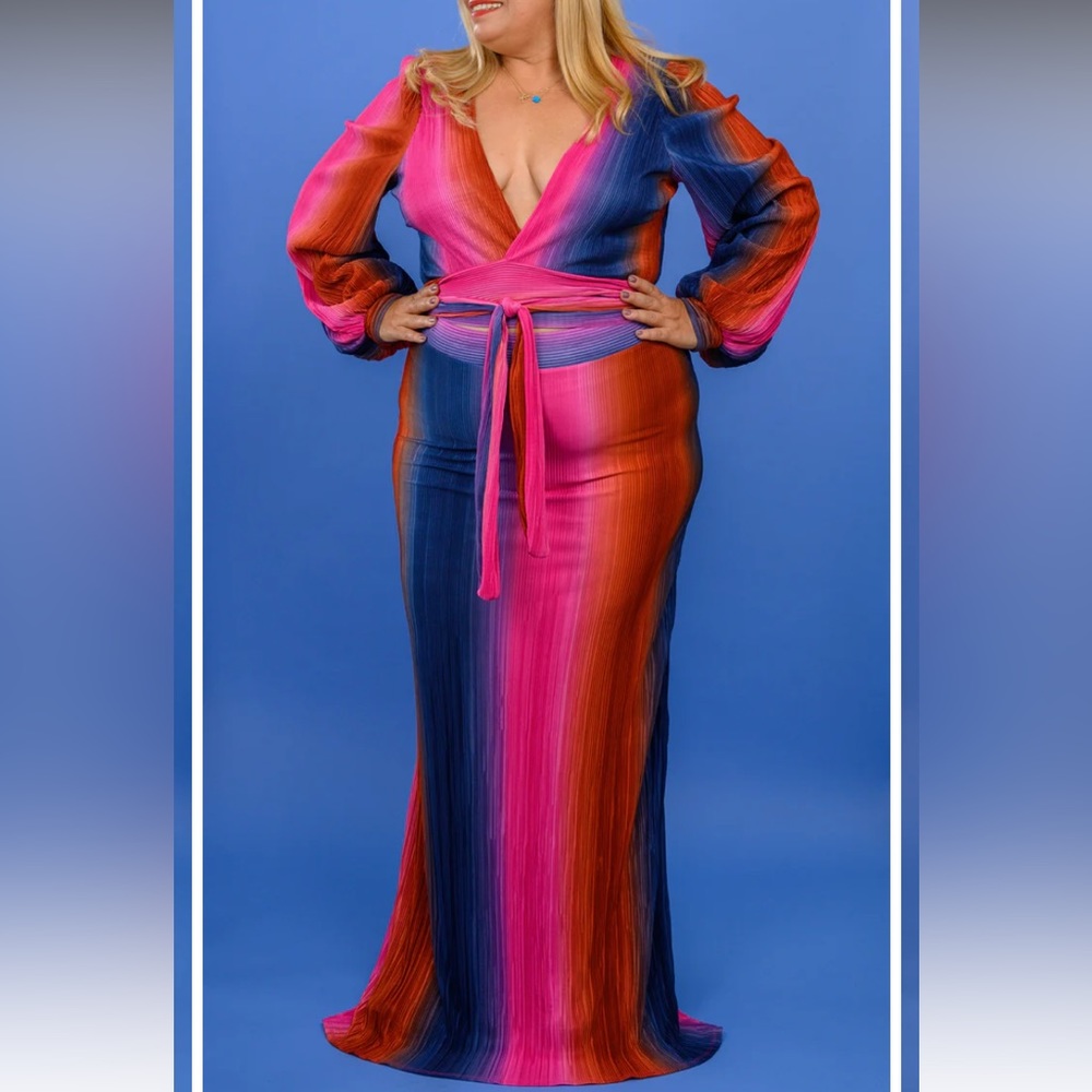 Multicolor set of skirt and top plus size